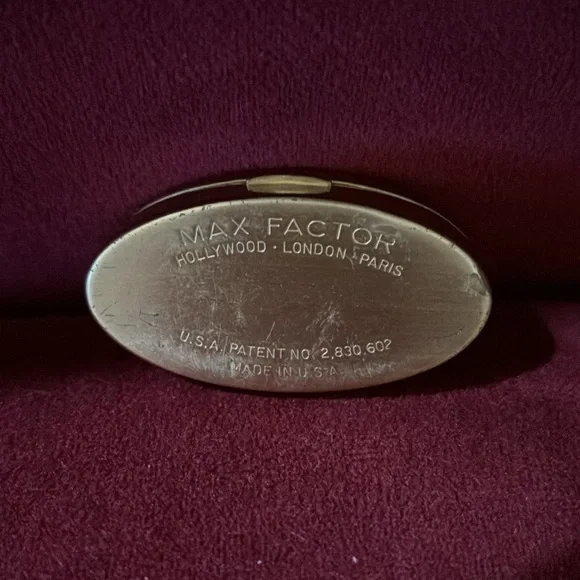 Vintage 1950's Max Factor Lipstick Holder Collectible Makeup case - Picture 5 of 7